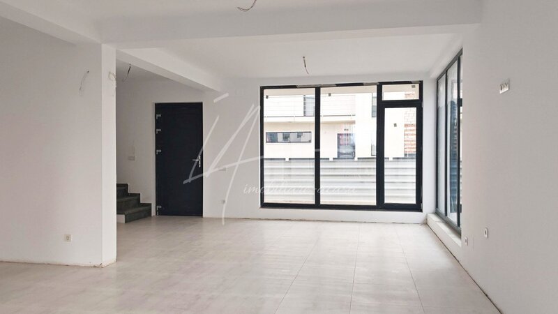 Pitesti Vila individuala  3 dormitoare  3 bai  garaj  terasa generoasa